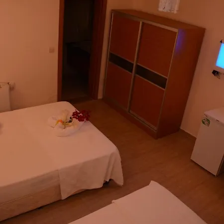 Manolya Hotel